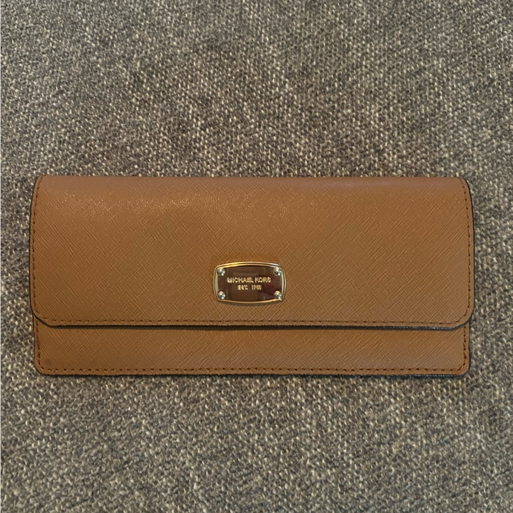 Michael Kors Slim Wallet
